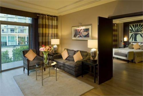 38 фото отеля Calista Luxury Suite Rooms 5* 