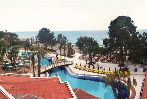 3 фото отеля Club Boran Mare Beach 4* 