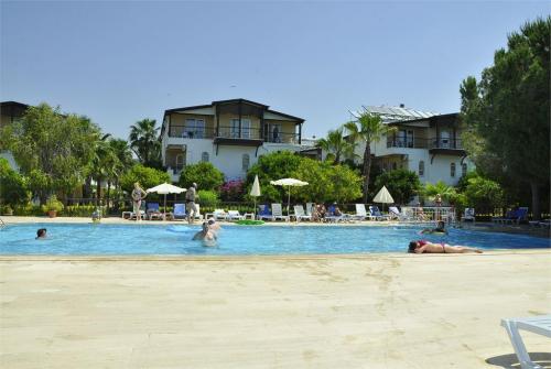 2 фото отеля Club Serena Beach Hotel 4* 