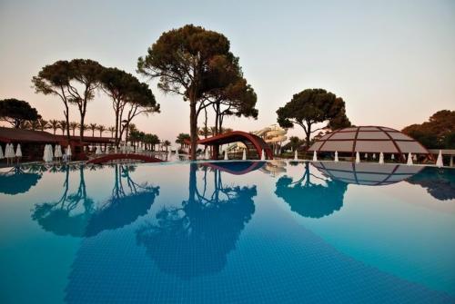 1 фото отеля Cornelia De Luxe Resort 5* 