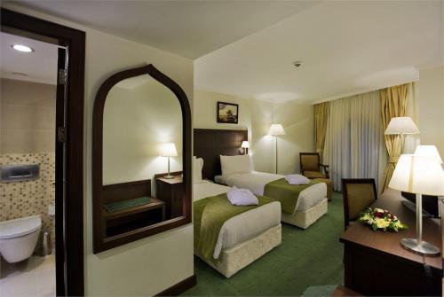15 фото отеля Crowne Plaza Antalya 5* 