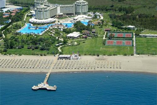 1 фото отеля Delphin Botanik Exclusive Resort Lara 5* 