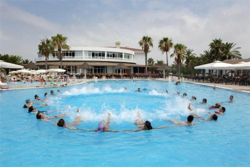 12 фото отеля Euphoria Palm Beach Resort 5* 