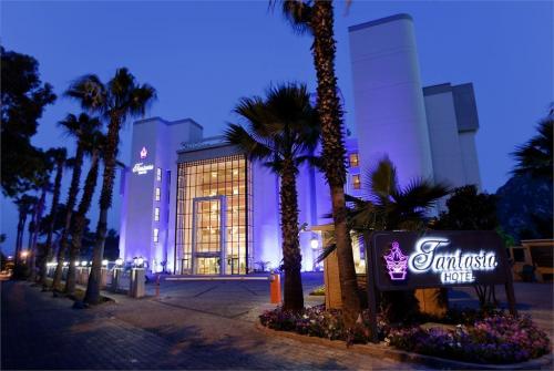 4 фото отеля Fantasia Hotel 4* 