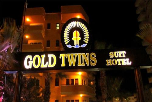 6 фото отеля Gold Twins Suite 3* 