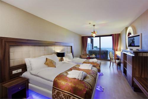 16 фото отеля Granada Luxury Resort Spa 5* 