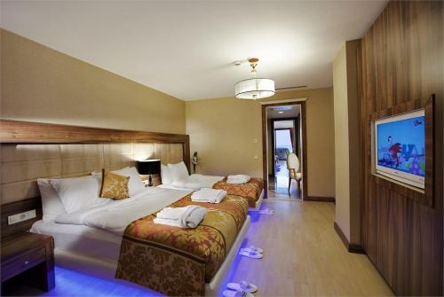 17 фото отеля Granada Luxury Resort Spa 5* 