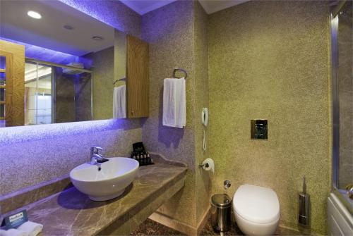 21 фото отеля Granada Luxury Resort Spa 5* 