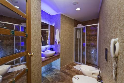 29 фото отеля Granada Luxury Resort Spa 5* 