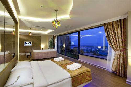 59 фото отеля Granada Luxury Resort Spa 5* 