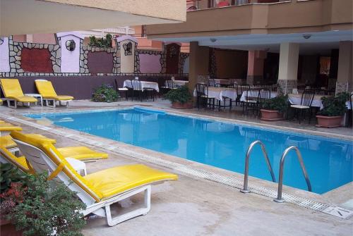 3 фото отеля Kleopatra Alis Hotel 3* 