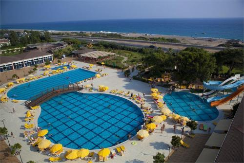 5 фото отеля Laphetos Beach Resort & Spa 5* 