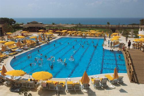 6 фото отеля Laphetos Beach Resort & Spa 5* 