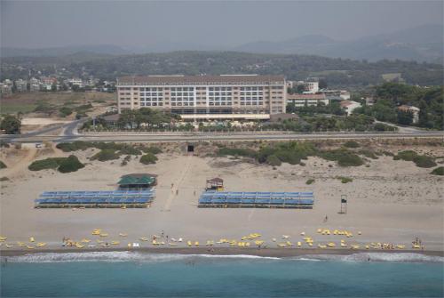 7 фото отеля Laphetos Beach Resort & Spa 5* 