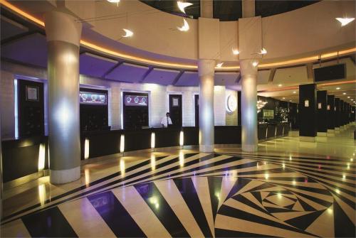 35 фото отеля Limak Atlantis De Luxe Hotel & Resort 5* 
