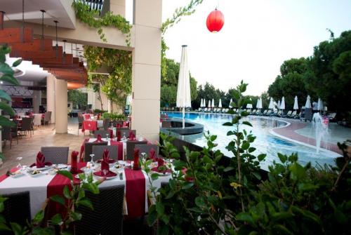 65 фото отеля Limak Atlantis De Luxe Hotel & Resort 5* 