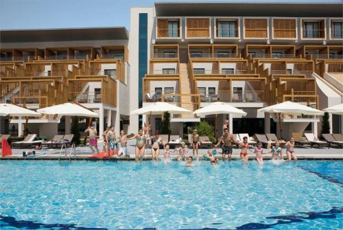 20 фото отеля Lykia World Antalya Links & Golf Hotel 5* 