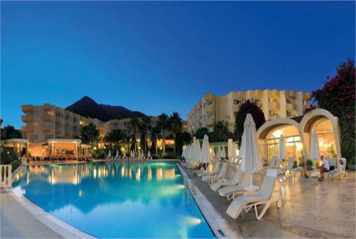 4 фото отеля Marmaris Resort & Spa 5* 