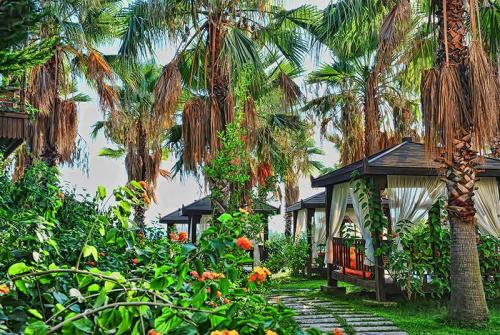 10 фото отеля Mukarnas Spa Resort 5* 