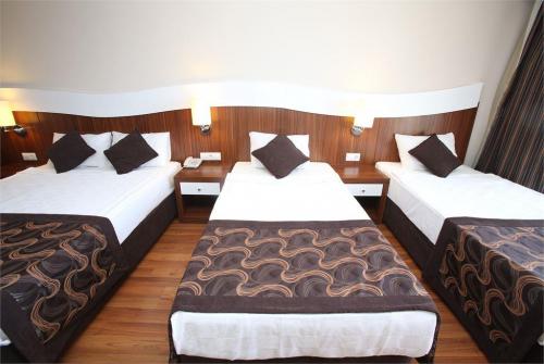 13 фото отеля Nilbahir Resort Hotel & Spa 5* 
