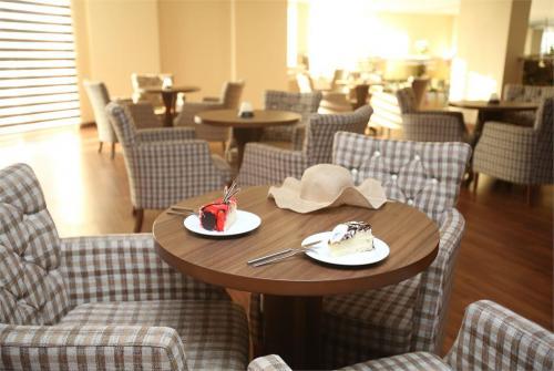 26 фото отеля Nilbahir Resort Hotel & Spa 5* 