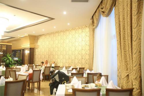 33 фото отеля Nilbahir Resort Hotel & Spa 5* 