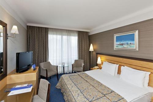 45 фото отеля Porto Bello Hotel Resort & Spa 5* 