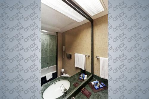 46 фото отеля Porto Bello Hotel Resort & Spa 5* 