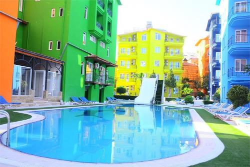 5 фото отеля Rainbow Castle Hotel 3* 