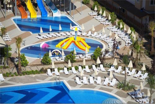 2 фото отеля Ramada Resort Lara 5* 