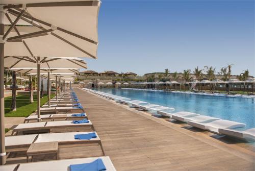 35 фото отеля Regnum Carya Golf & Spa Resort 5* 