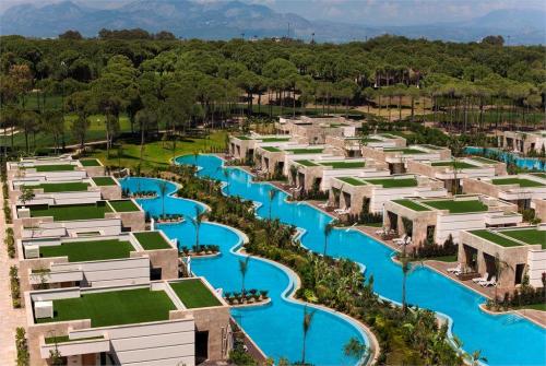 4 фото отеля Regnum Carya Golf & Spa Resort 5* 