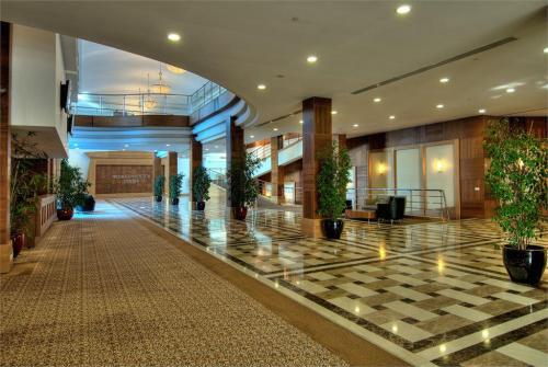 11 фото отеля Rixos Sungate 5* 