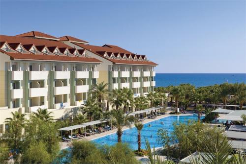 1 фото отеля Sural Resort Hotel 5* 