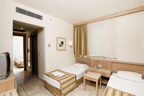 16 фото отеля Sural Resort Hotel 5* 