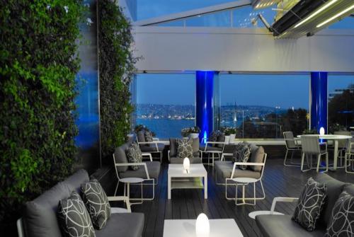 13 фото отеля The Ritz-Carlton Istanbul 5* 
