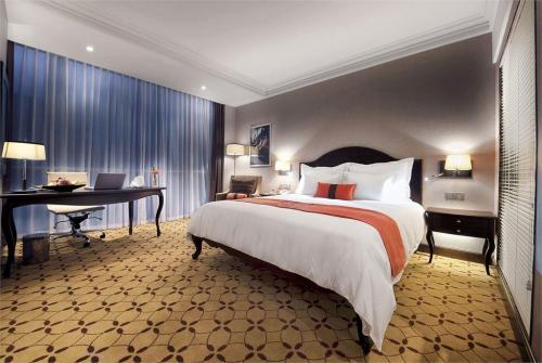 1 фото отеля Eastin Grand Hotel Sai Gon 5* 