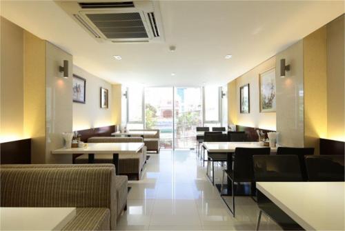 5 фото отеля Green Peace Hotel Nha Trang 2* 