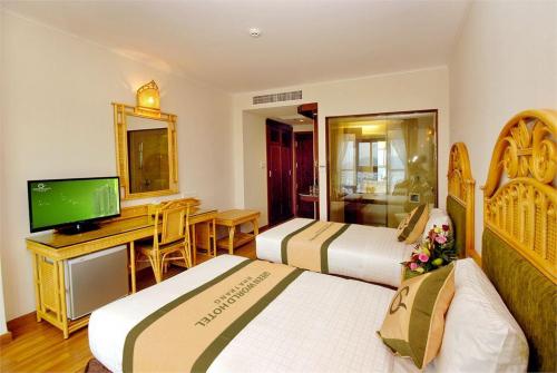 15 фото отеля Green World Hotel Nha Trang 4* 