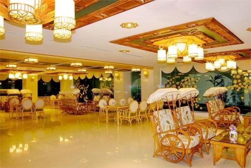 22 фото отеля Green World Hotel Nha Trang 4* 