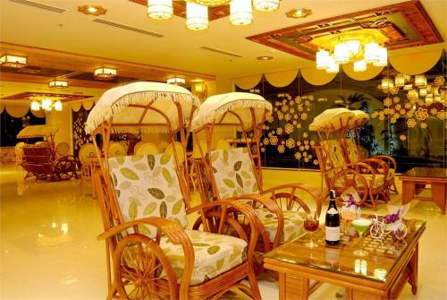 25 фото отеля Green World Hotel Nha Trang 4* 