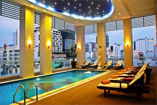 31 фото отеля Green World Hotel Nha Trang 4* 
