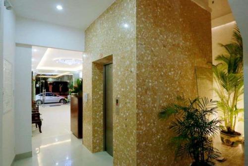 2 фото отеля Ha Thanh Hotel 2* 