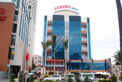 11 фото отеля Luxury Nha Trang 3* 