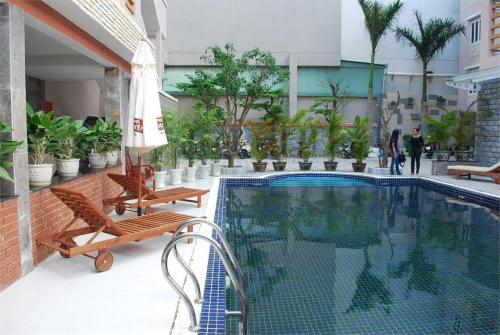 3 фото отеля Luxury Nha Trang 3* 