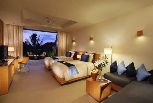 10 фото отеля Mia Resort Nha Trang 5* 