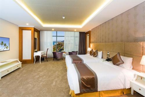 25 фото отеля Muong Thanh Nha Trang Centre 5* 