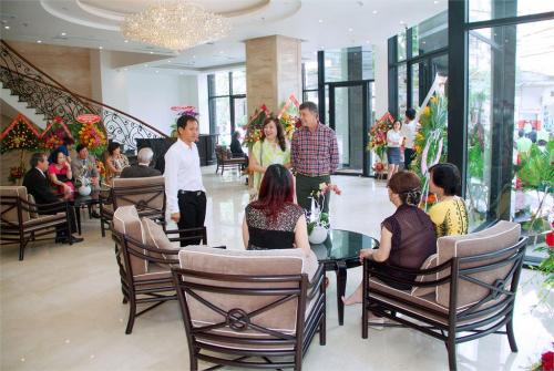 46 фото отеля Muong Thanh Nha Trang Centre 5* 