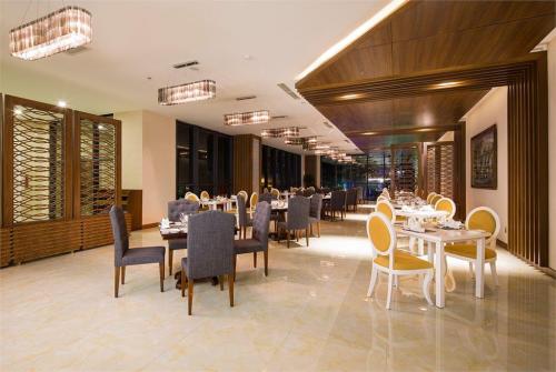 8 фото отеля Muong Thanh Nha Trang Centre 5* 