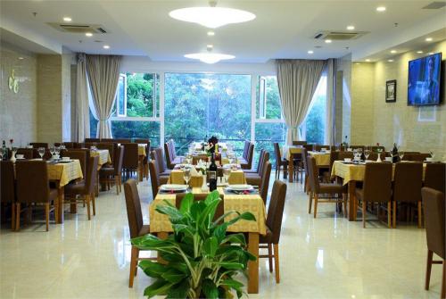 12 фото отеля Nha Trang Star Hotel 3* 